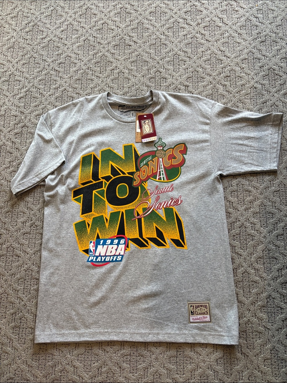 Seattle SuperSonics "In To Win" 1996 NBA Playoffs Tee - Gray/Green/Yellow
